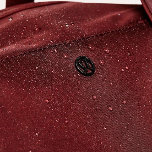 Lululemon Out Of Range Duffel *33L - Picture 4 of 8